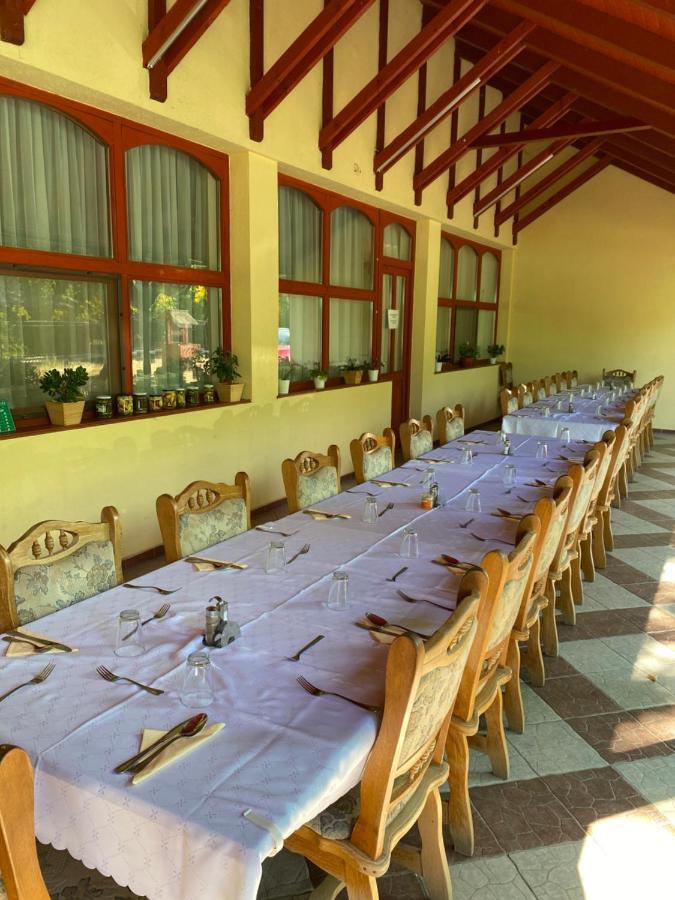 Tiszaparti Rokonok Kisköre المظهر الخارجي الصورة